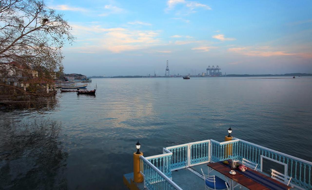Bloom Boutique Waterfront Fort Kochi 외부 사진