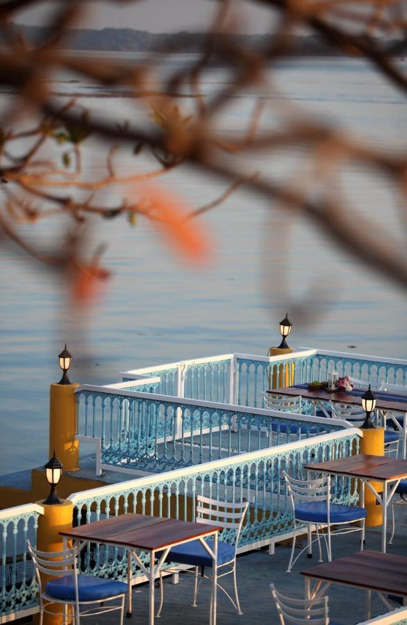 Bloom Boutique Waterfront Fort Kochi 외부 사진