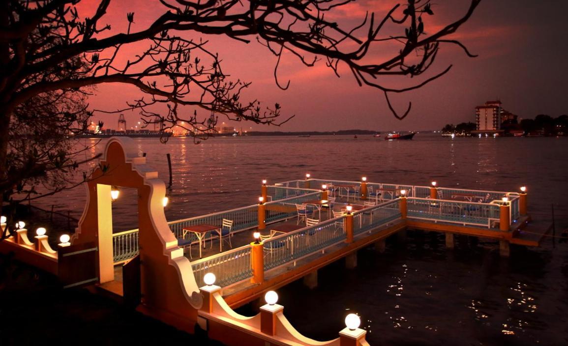 Bloom Boutique Waterfront Fort Kochi 외부 사진